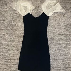 Zara dress with off the me shoulder sheer white sleeve details